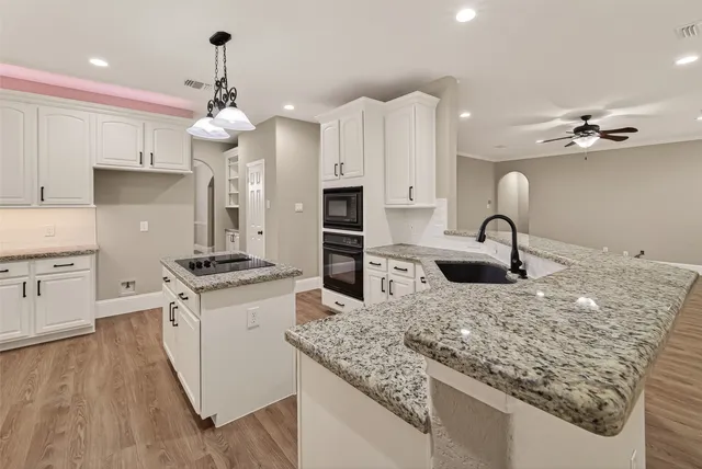 $4,500 | 4303 Monarch Drive, Sugar Land, TX 77479