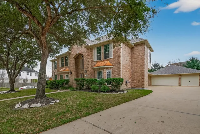 $4,500 | 4303 Monarch Drive, Sugar Land, TX 77479