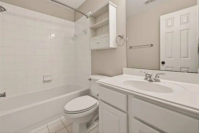 $4,500 | 4303 Monarch Drive, Sugar Land, TX 77479