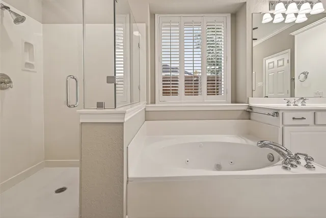 $4,500 | 4303 Monarch Drive, Sugar Land, TX 77479