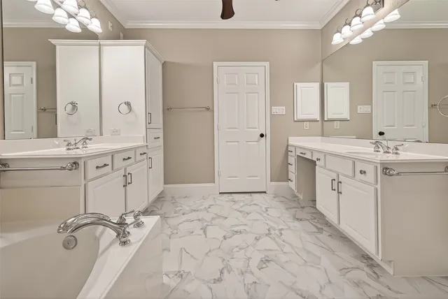 $4,500 | 4303 Monarch Drive, Sugar Land, TX 77479