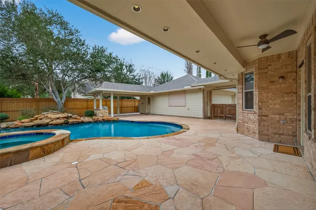 $4,500 | 4303 Monarch Drive, Sugar Land, TX 77479