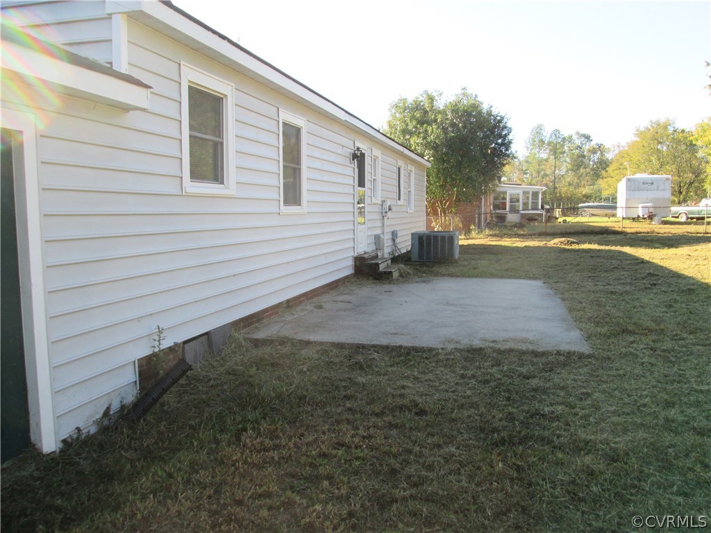 13316 South Chester Road Chester, VA 23831 - Photo 7 of 7 Gallery Image 7