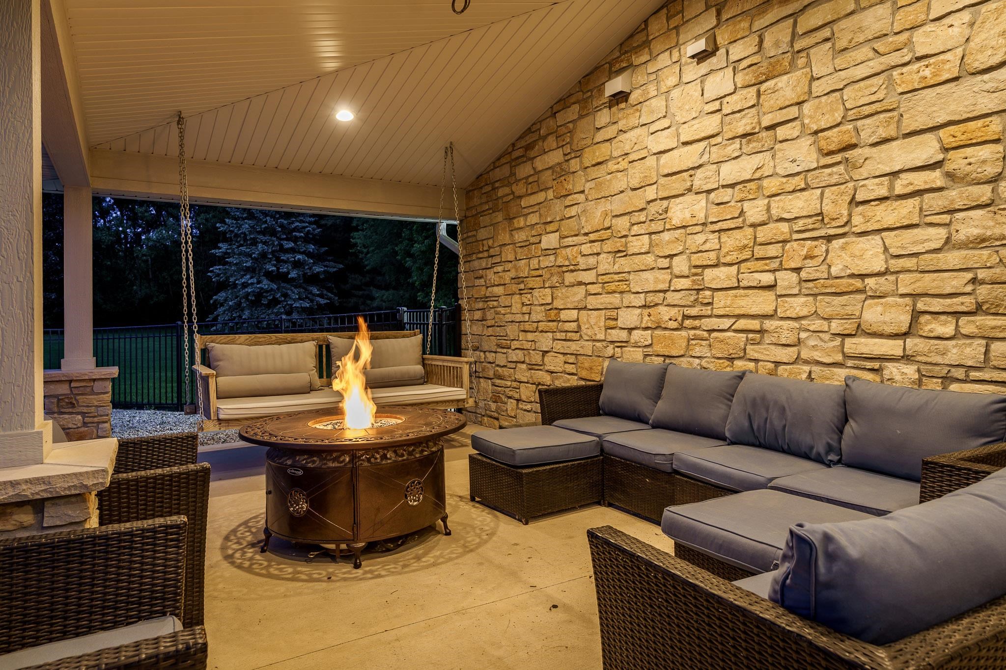 9311 Ridgeview Road Belvidere, IL 61008 - Photo 12 of 89