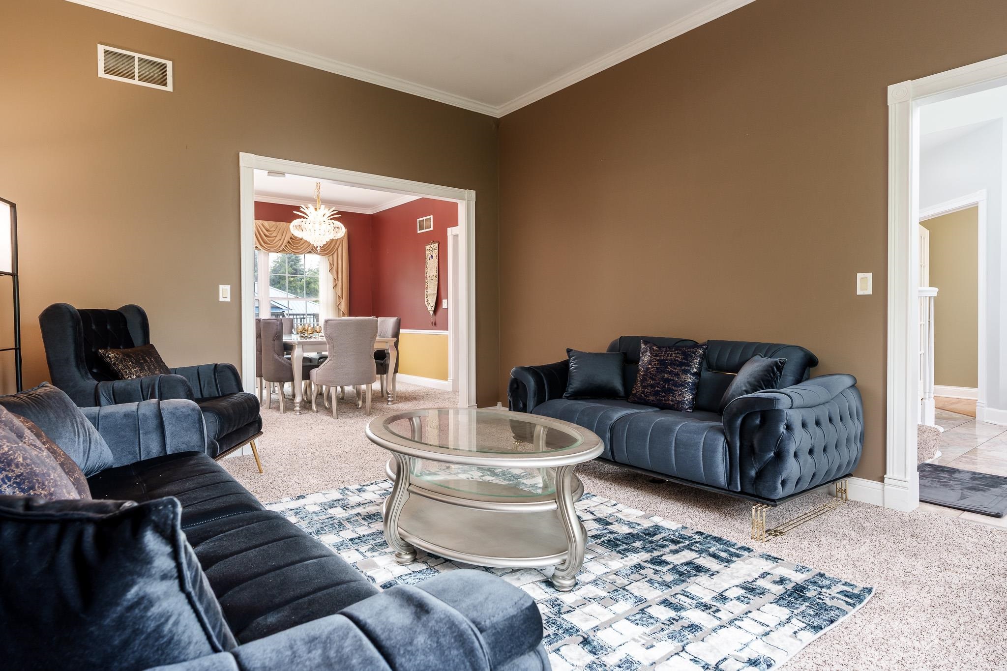 9311 Ridgeview Road Belvidere, IL 61008 - Photo 19 of 89 a living room with furniture and a window