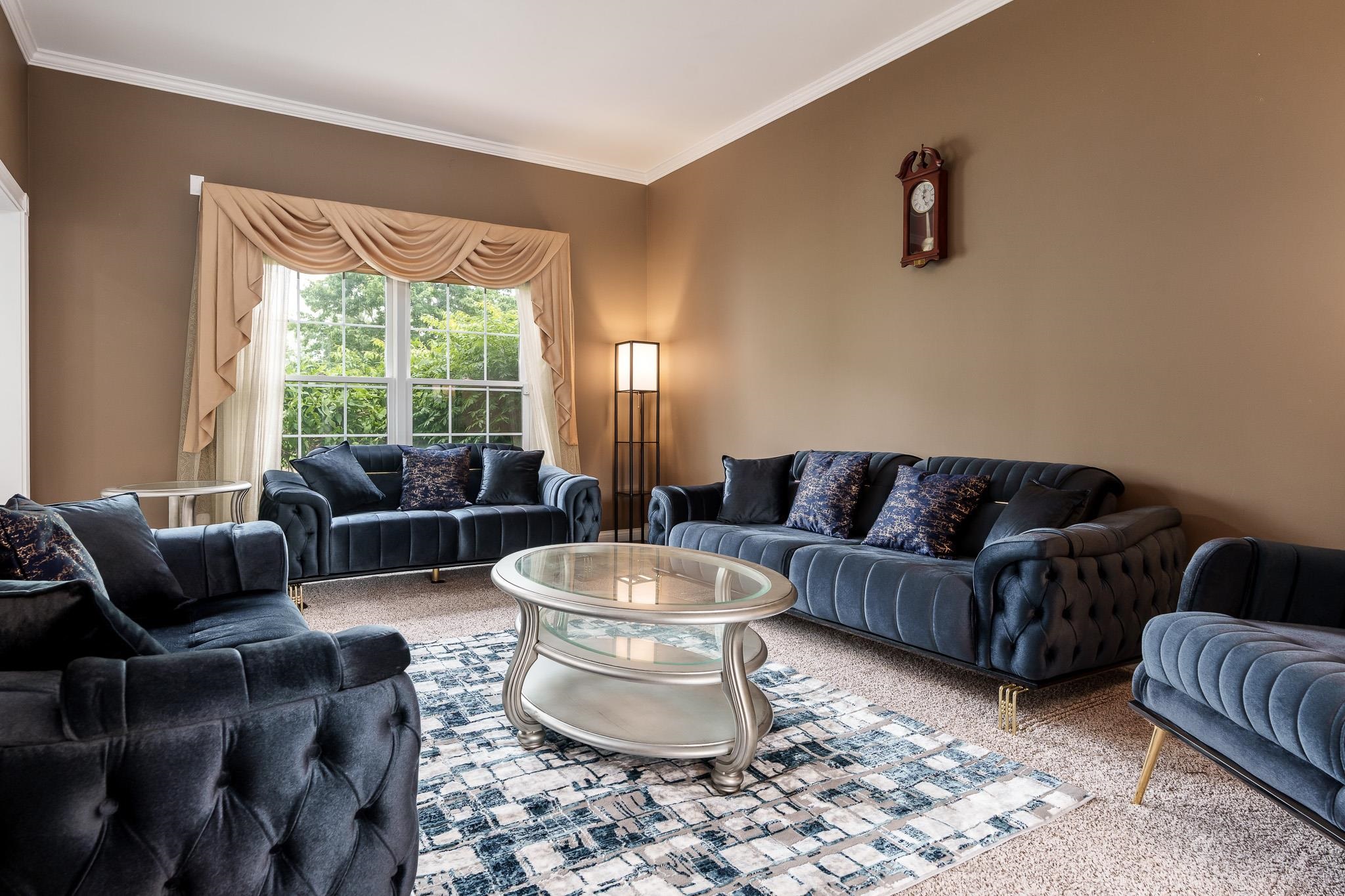 9311 Ridgeview Road Belvidere, IL 61008 - Photo 20 of 89 a living room with furniture and a large window
