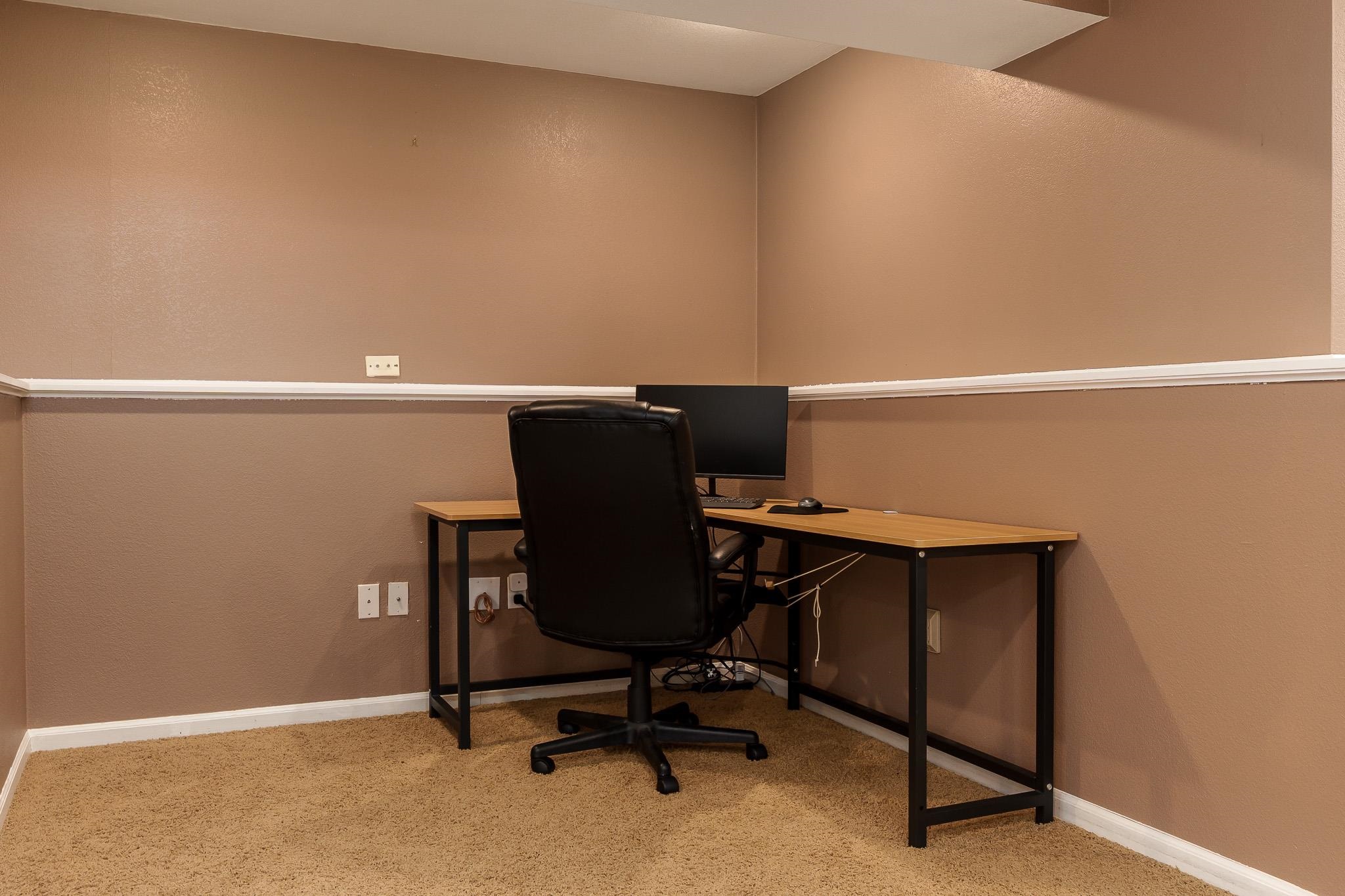 9311 Ridgeview Road Belvidere, IL 61008 - Photo 50 of 89 a view of workspace with windows