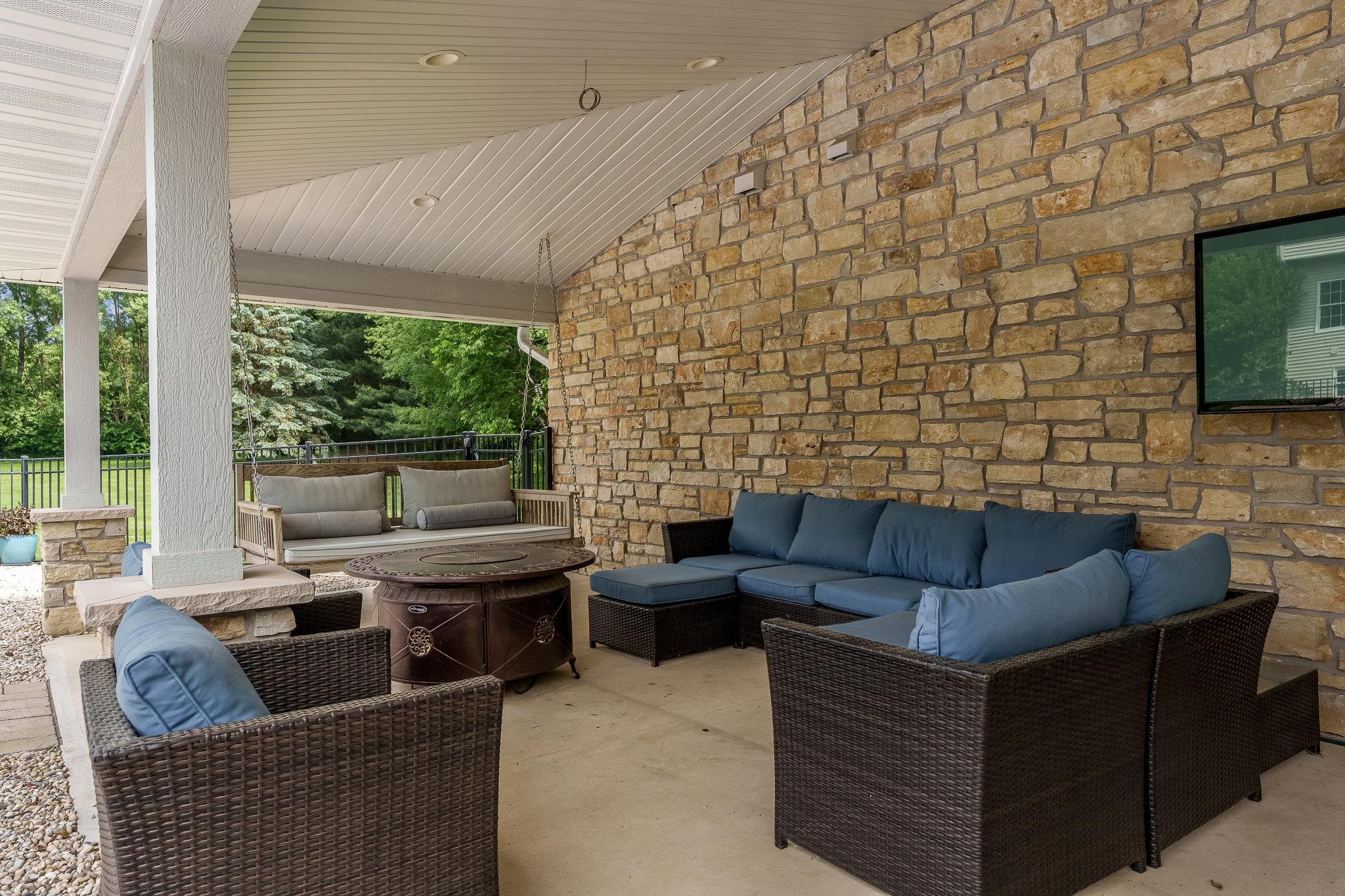 9311 Ridgeview Road Belvidere, IL 61008 - Photo 63 of 89