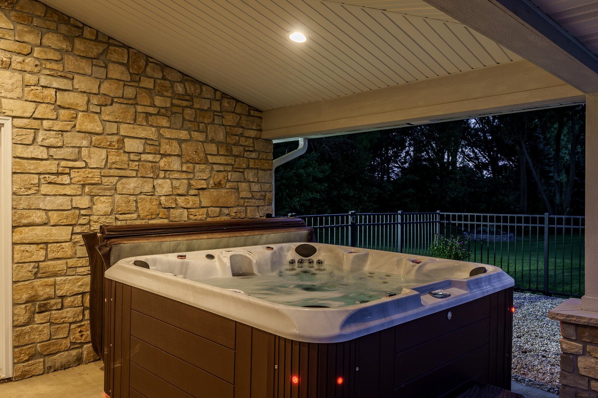9311 Ridgeview Road Belvidere, IL 61008 - Photo 10 of 89 a bathroom with a sink and a mirror