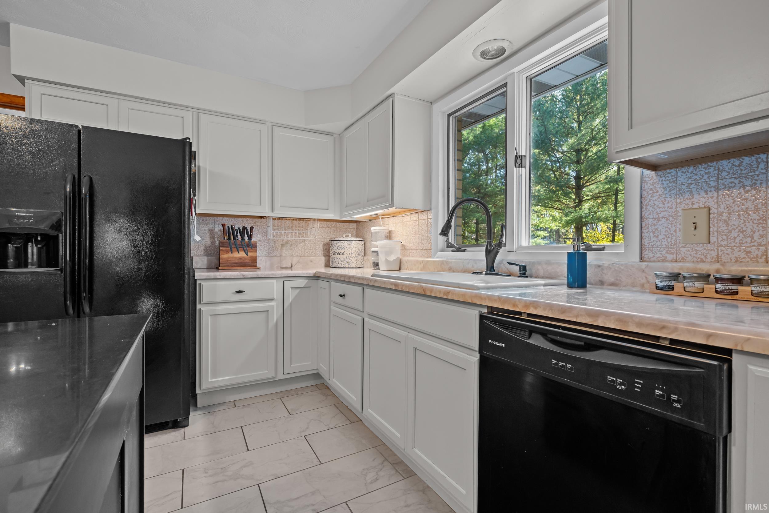 23335 Adams Road South Bend, IN 46628 - Photo 9 of 28 Gallery Image 9