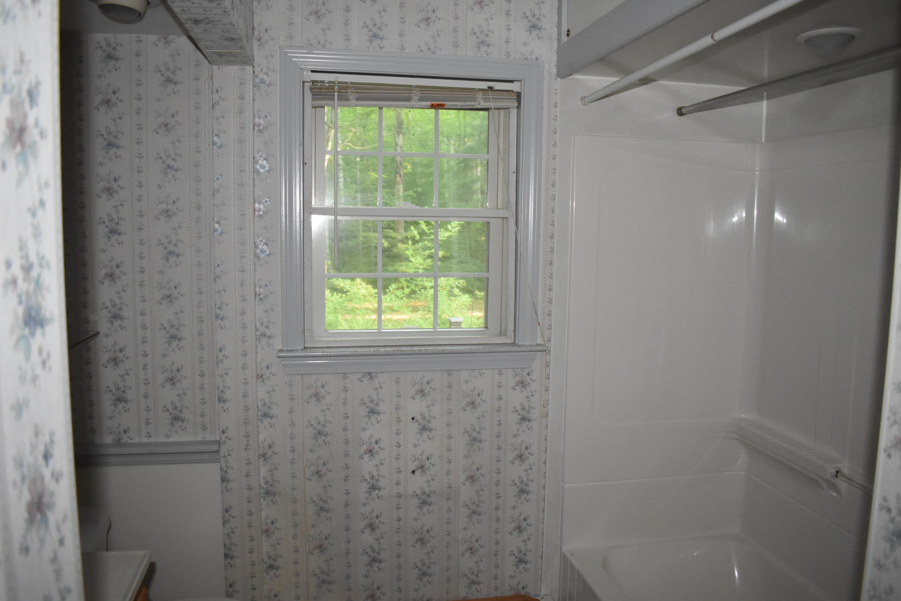 708 Lee Road Lincoln, ME 04457 - Photo 15 of 31 DSC_0016