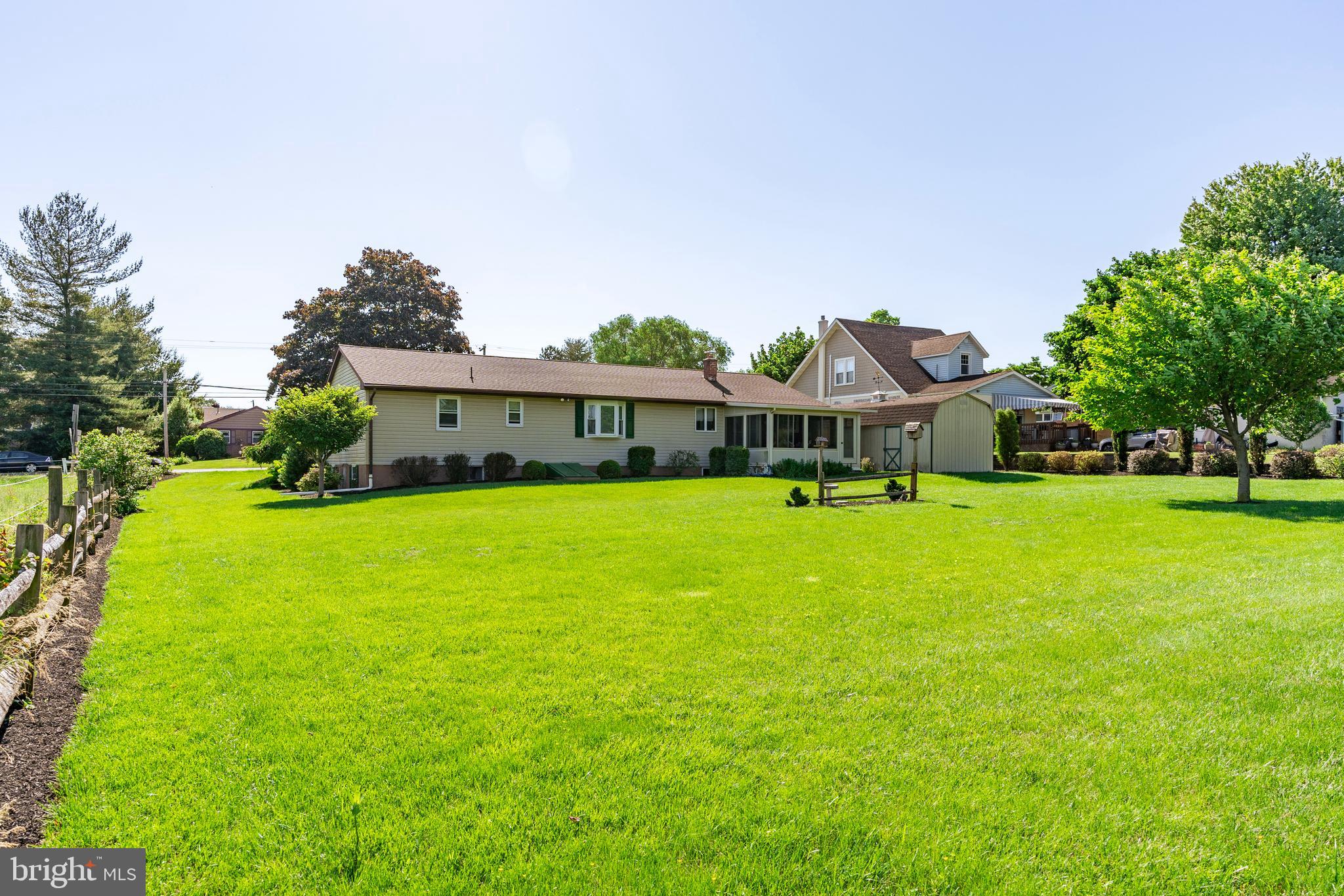 20 Glenbrook Road Leola, PA 17540 - Photo 7 of 39