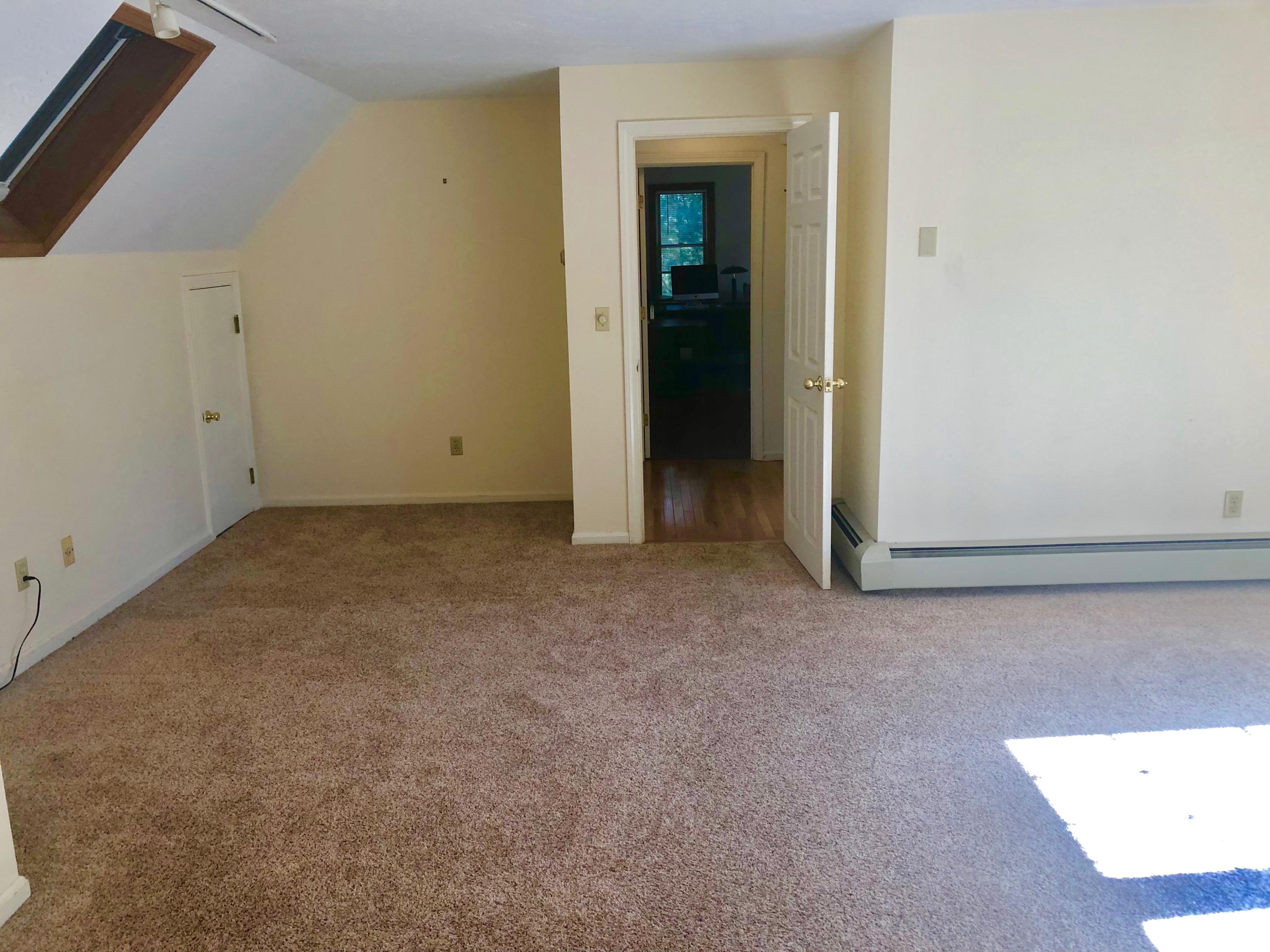 233 Oldham Road Osterville, MA 02655 - Photo 25 of 35 an empty room with closet