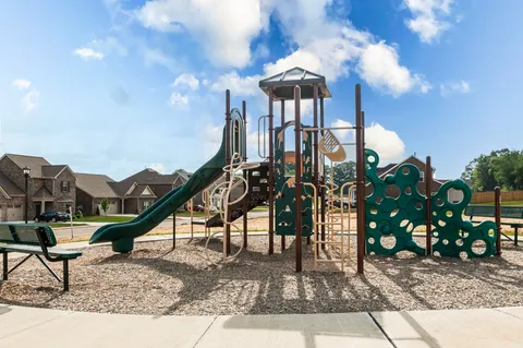 $545,000 | 591 Oakvale Lane, Mount Juliet, TN 37122