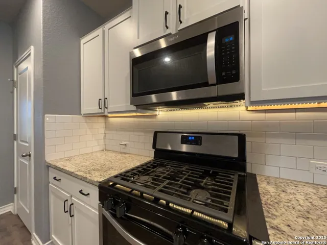 $2,295 | 14047 Mudstone Street, San Antonio, TX 78253