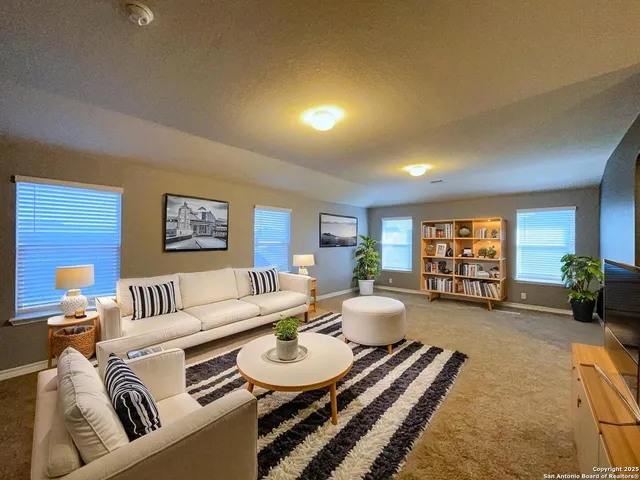 $2,295 | 14047 Mudstone Street, San Antonio, TX 78253