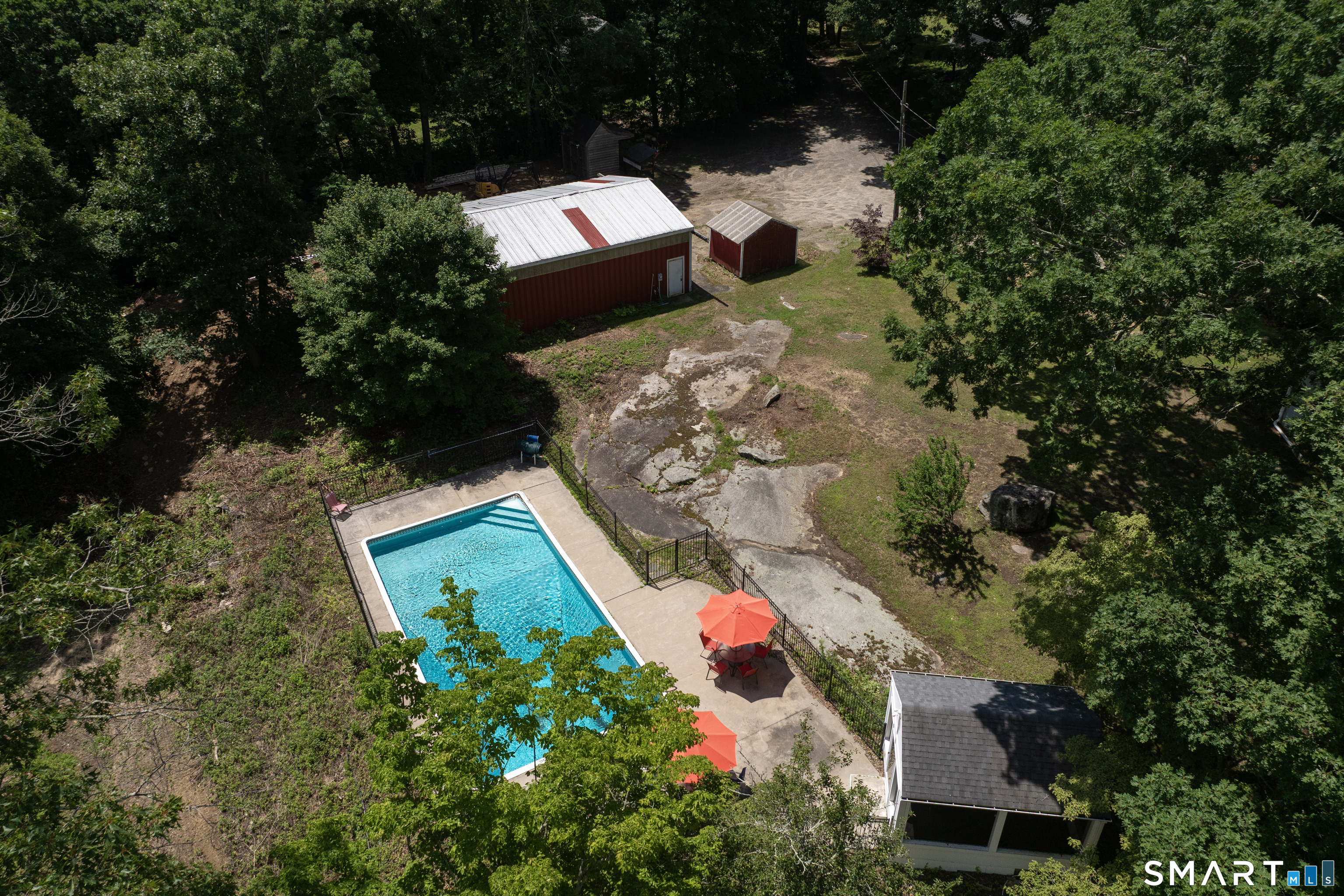 11 Autumn Lane Clinton, CT 06413 - Photo 5 of 35 Gallery Image 5