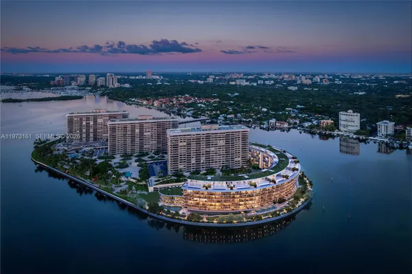 $8,380,000 | 5 Grove Isle Drive, Unit S203, Coconut Grove, FL 33133