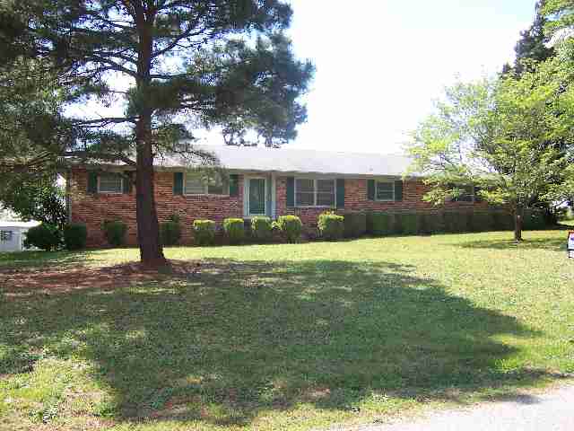 601 Greenview Road Anderson, SC 29625 - Photo 1 of 5 Gallery Image 1
