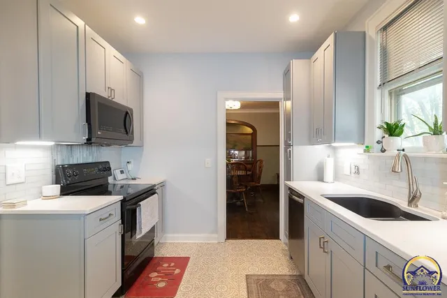 $267,000 | 2330 Southwest Hazelton Court, Topeka, KS 66606