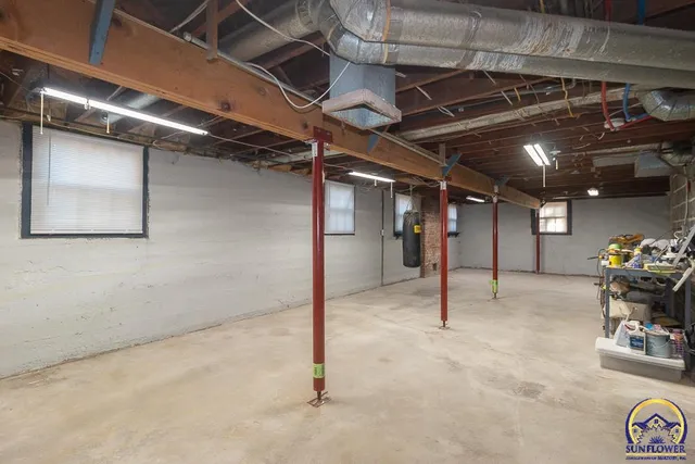 $267,000 | 2330 Southwest Hazelton Court, Topeka, KS 66606