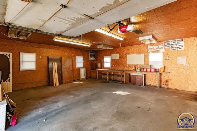 $267,000 | 2330 Southwest Hazelton Court, Topeka, KS 66606