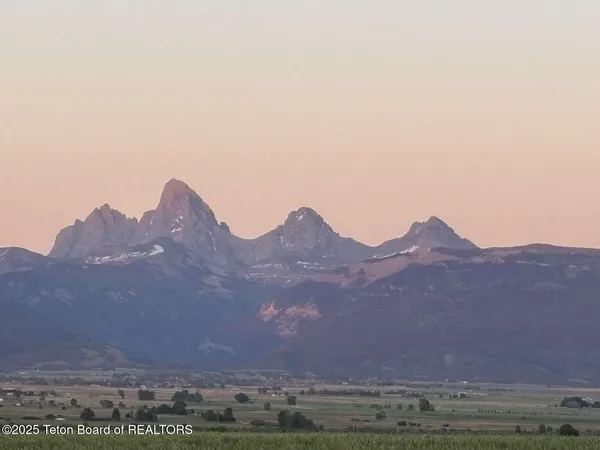 $4,599,999 | 4245 North 8000 West, Tetonia, ID 83452