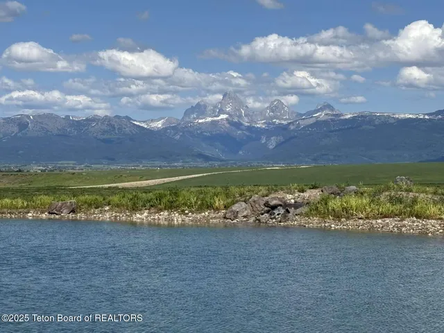 $4,599,999 | 4245 North 8000 West, Tetonia, ID 83452