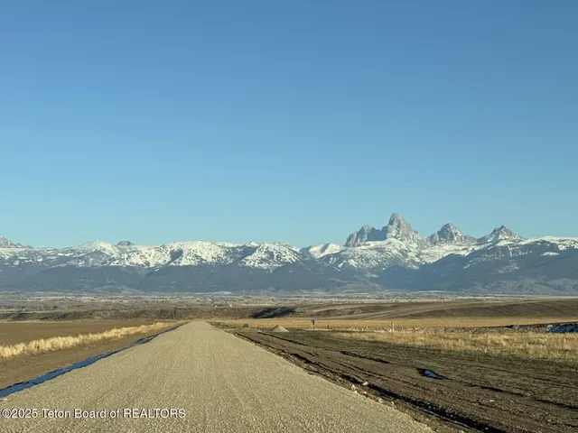 $4,599,999 | 4245 North 8000 West, Tetonia, ID 83452