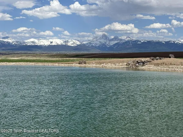 $4,599,999 | 4245 North 8000 West, Tetonia, ID 83452
