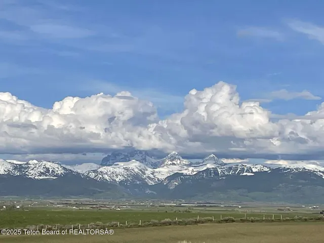 $4,599,999 | 4245 North 8000 West, Tetonia, ID 83452