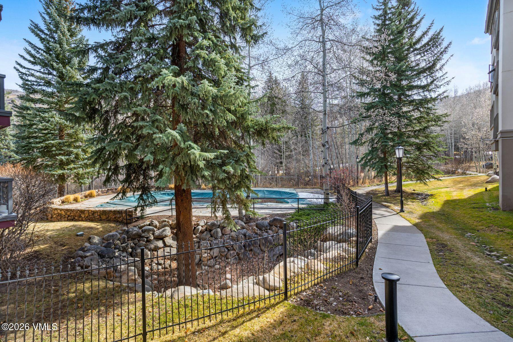 1166 Village Road, Unit B303 Beaver Creek, CO 81620 - Photo 24 of 31 photo_online_023
