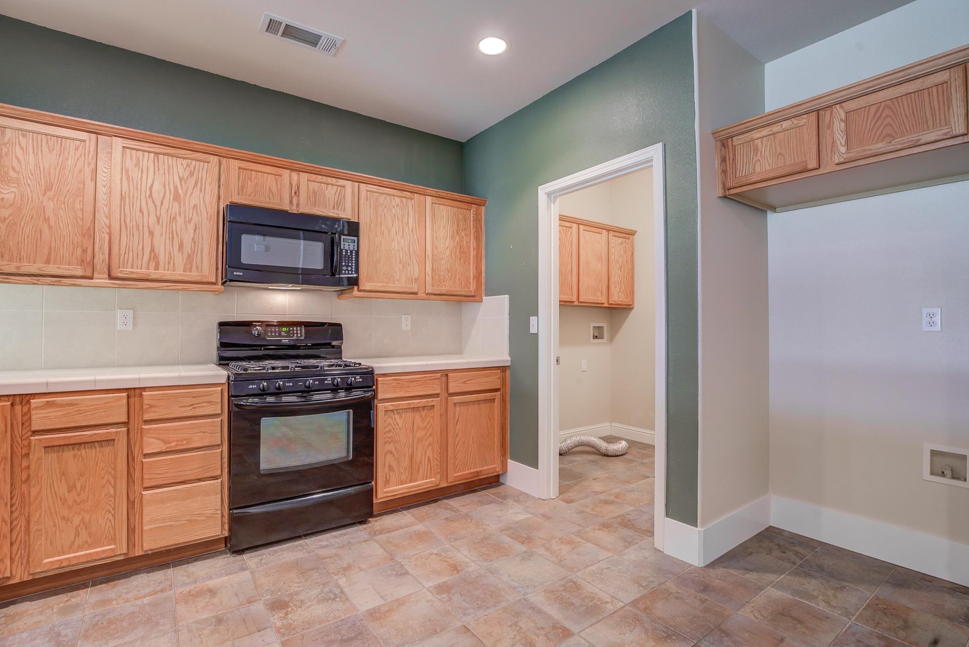 490 Springtime Lane Red Bluff, CA 96080 - Photo 14 of 40