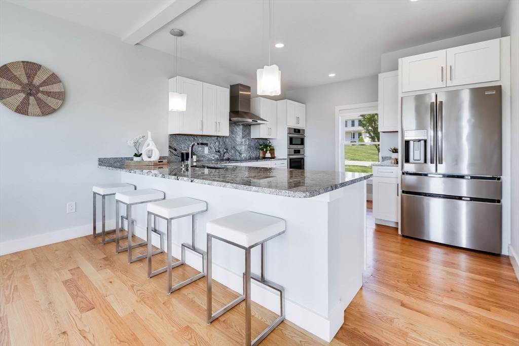 10 Hilltop Road Danvers, MA 01923 - Photo 8 of 37 Gallery Image 8