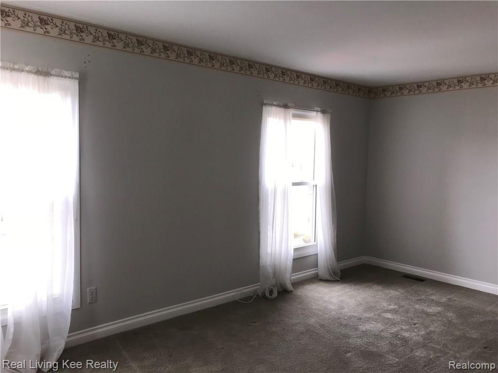 1406 Crescent Lane, Unit 343 Rochester Hills, MI 48306 - Photo 10 of 15