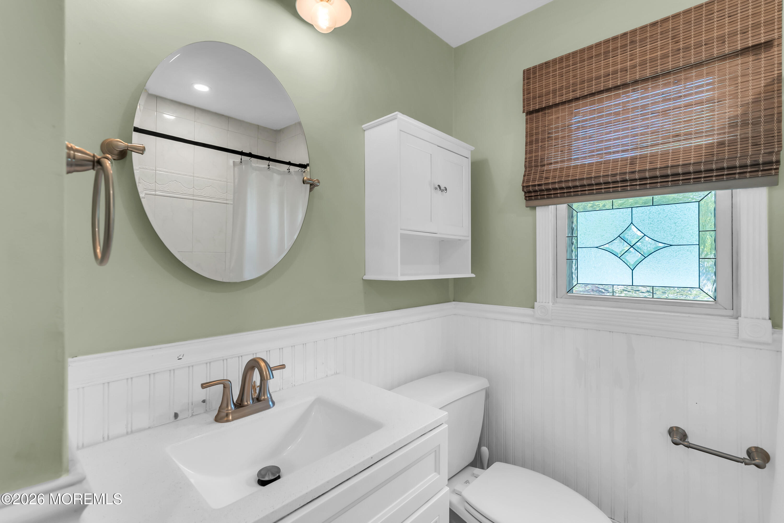 283 Harding Boulevard Matawan, NJ 07747 - Photo 11 of 43 GUEST BATH