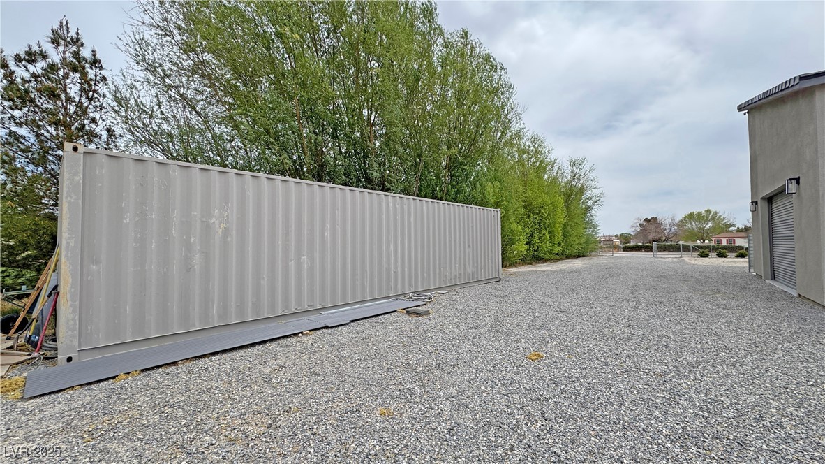 4830 East Comanche Drive Pahrump, NV 89061 - Photo 36 of 53 Container