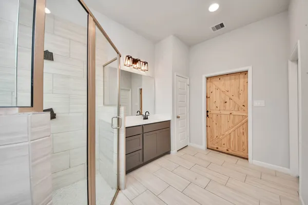 $2,900 | 4219 Colony Lane, Missouri City, TX 77459