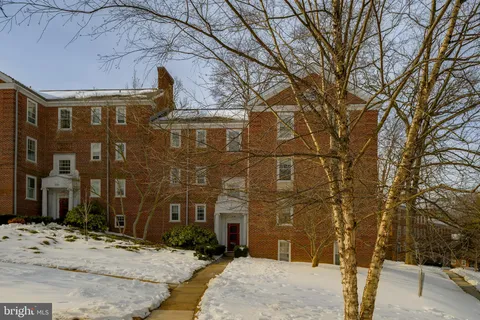 $549,000 | 3690 38th Street Northwest, Unit C237, Washington, DC 20016