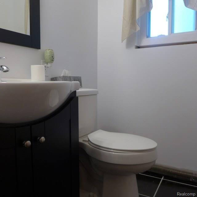 5618 Davison Road Lapeer, MI 48446 - Photo 17 of 31