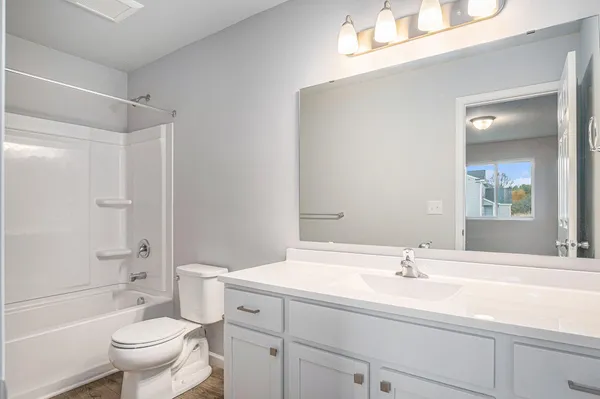 $399,900 | 12823 High Rdg Court, Freeport, MI 49325