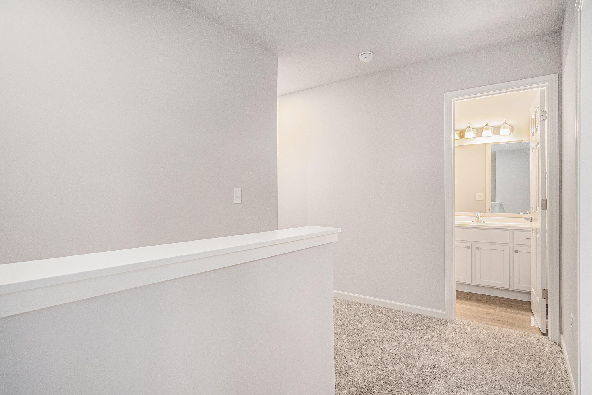 12823 High Rdg Court Freeport, MI 49325 - Photo 13 of 30 HRA013-i1880-2nd Floor_