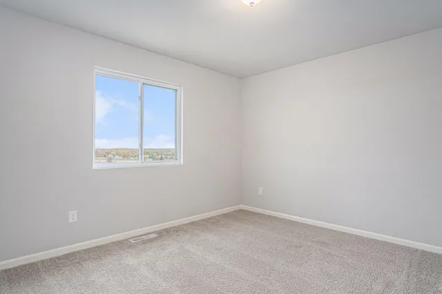 $399,900 | 12823 High Rdg Court, Freeport, MI 49325