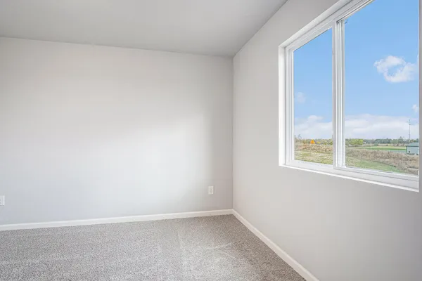 $399,900 | 12823 High Rdg Court, Freeport, MI 49325