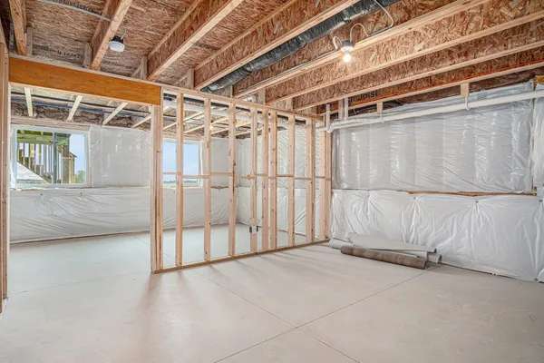 $399,900 | 12823 High Rdg Court, Freeport, MI 49325