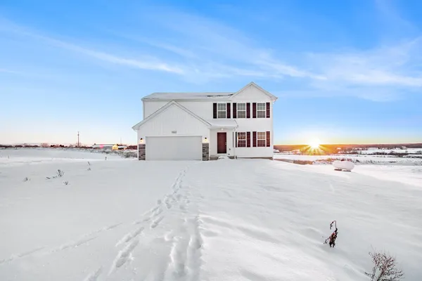 $399,900 | 12823 High Rdg Court, Freeport, MI 49325