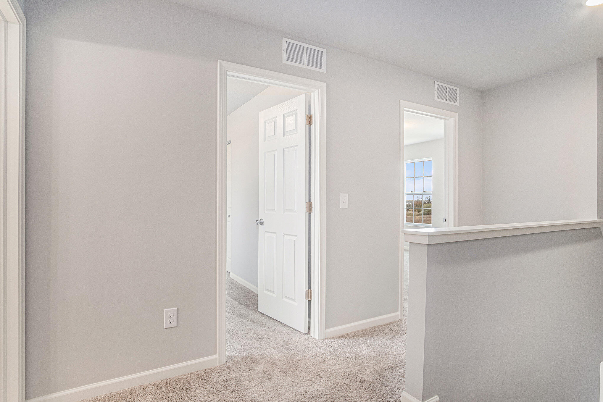 12823 High Rdg Court Freeport, MI 49325 - Photo 8 of 29 HRA013-i1880-2nd Floor