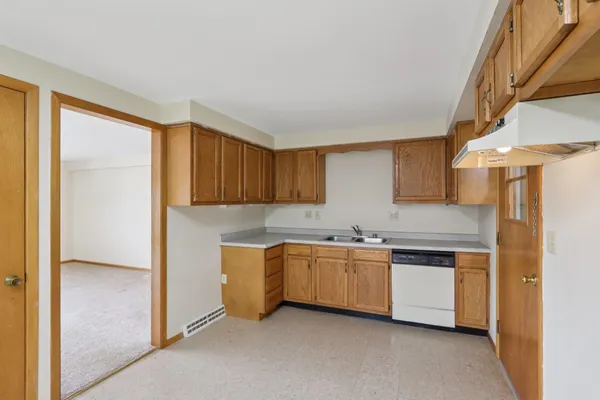 $599,000 | 616 North Main Street, Cottage Grove, WI 53527
