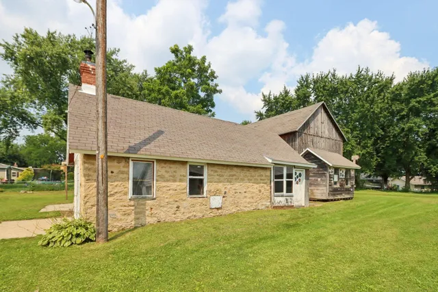 $599,000 | 616 North Main Street, Cottage Grove, WI 53527