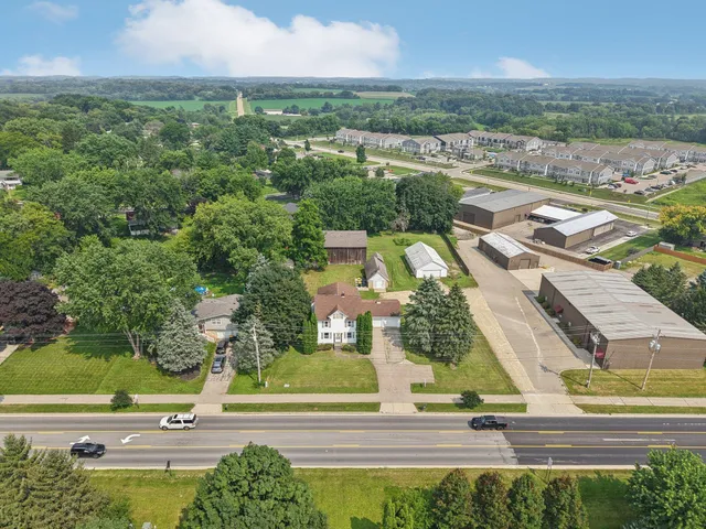 $599,000 | 616 North Main Street, Cottage Grove, WI 53527